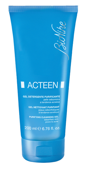AKNET GEL DETERGENTE PURIFICANTE 200 ML - doctorpill.it