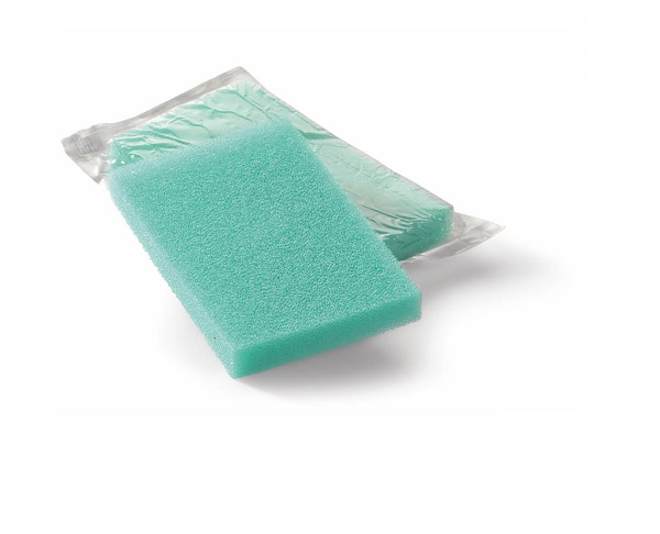 MEDICAZIONE ASSORBENTE IN POLIURETANO ESPANSO LIGASANO STRUTTURA A NIDO D'APE STERILE 15X10X1CM 5 PEZZI - doctorpill.it