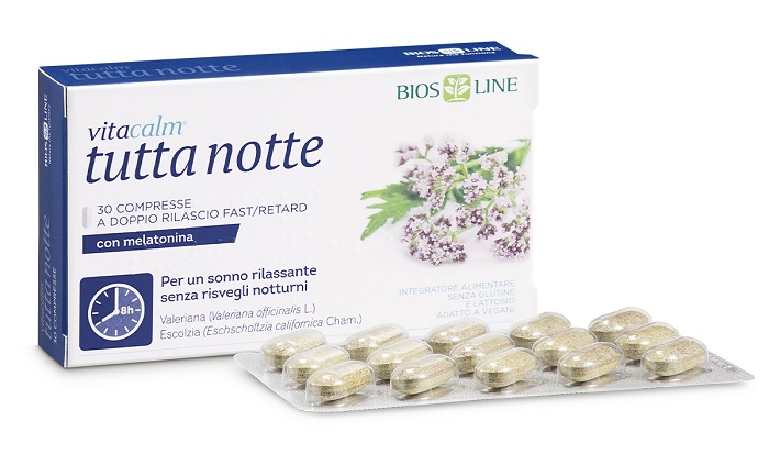 VITACALM TUTTA NOTTE CON MELATONINA 30 COMPRESSE - doctorpill.it