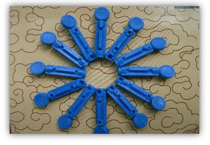 LANCETTE PUNGIDITO WELLION LANCET GAUGE 28 25 PEZZI - doctorpill.it