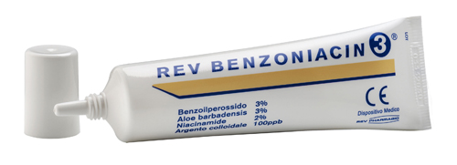 REV BENZONIACIN 3 CREMA 30 ML - doctorpill.it