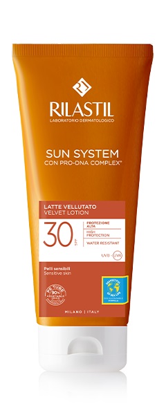 RILASTIL SUN SYSTEM PHOTO PROTECTION TERAPY LATTE VELLUTANTE SPF 30 200 ML - doctorpill.it